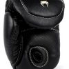 Guantoni da boxe Venum Impact Evo 12 oz Nero per adulti