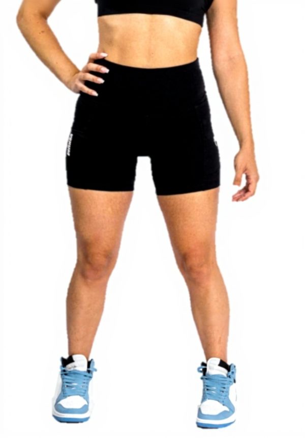 Pantaloncini sportivi donna Venum Essentials Biker nero