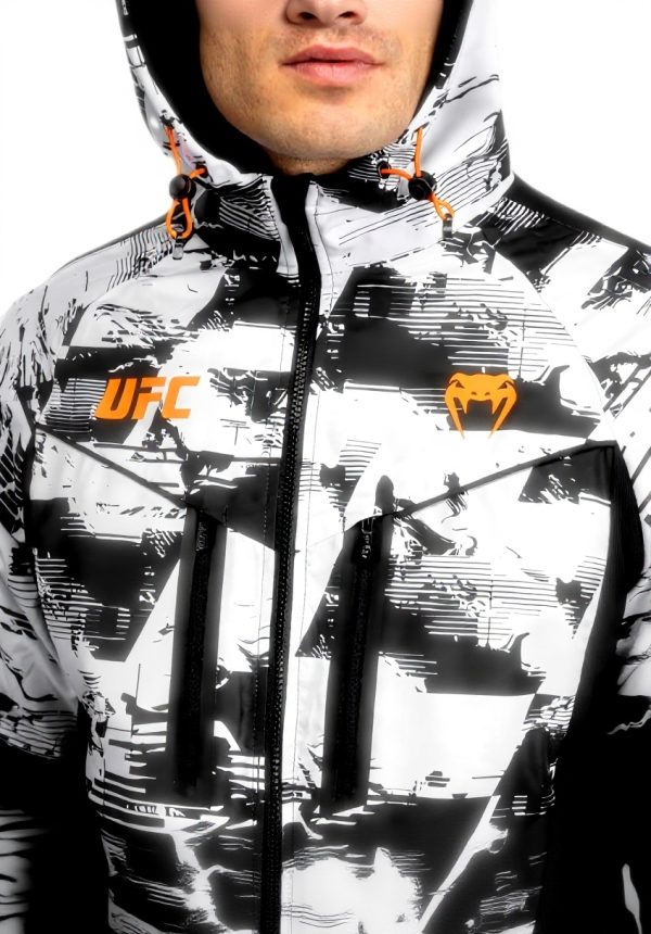 Venum UFC Zenith Felpa Uomo Cappuccio Zip Nero Bianco
