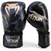 Guantoni da boxe VENUM Impact sintetico per ragazzi-0