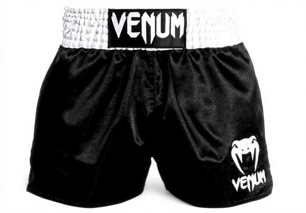 Pantaloncini Muay Thai Venum Uomo Classici Bianco Nero