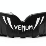 Venum paradenti bambini Nero Bianco protezione shock comfort-0