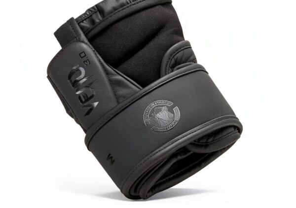 Guantone VENUM Challenger 3.0 Nero M-4